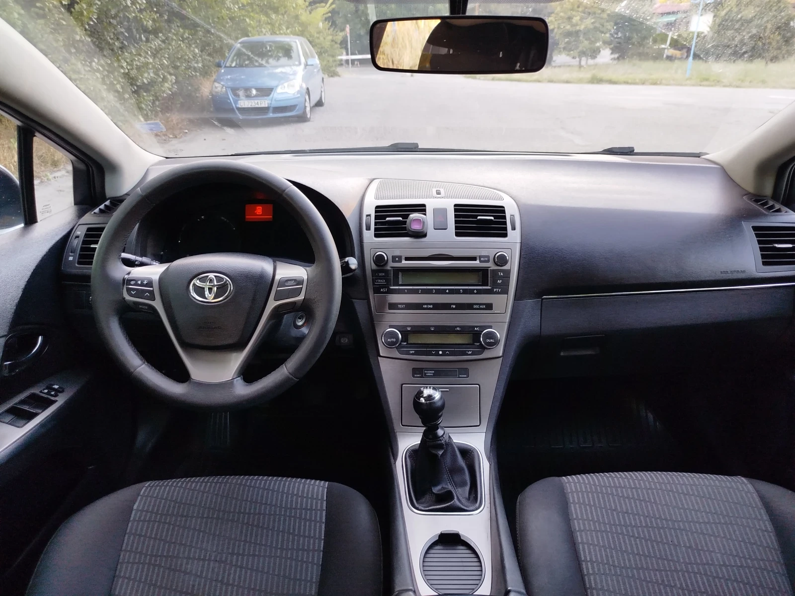 Toyota Avensis 2.0 D-4D 126к.с., снимка 9 - Автомобили и джипове - 55512765