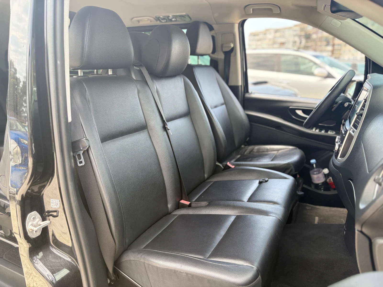 Mercedes-Benz V 300, снимка 6 - Автомобили и джипове - 55582682