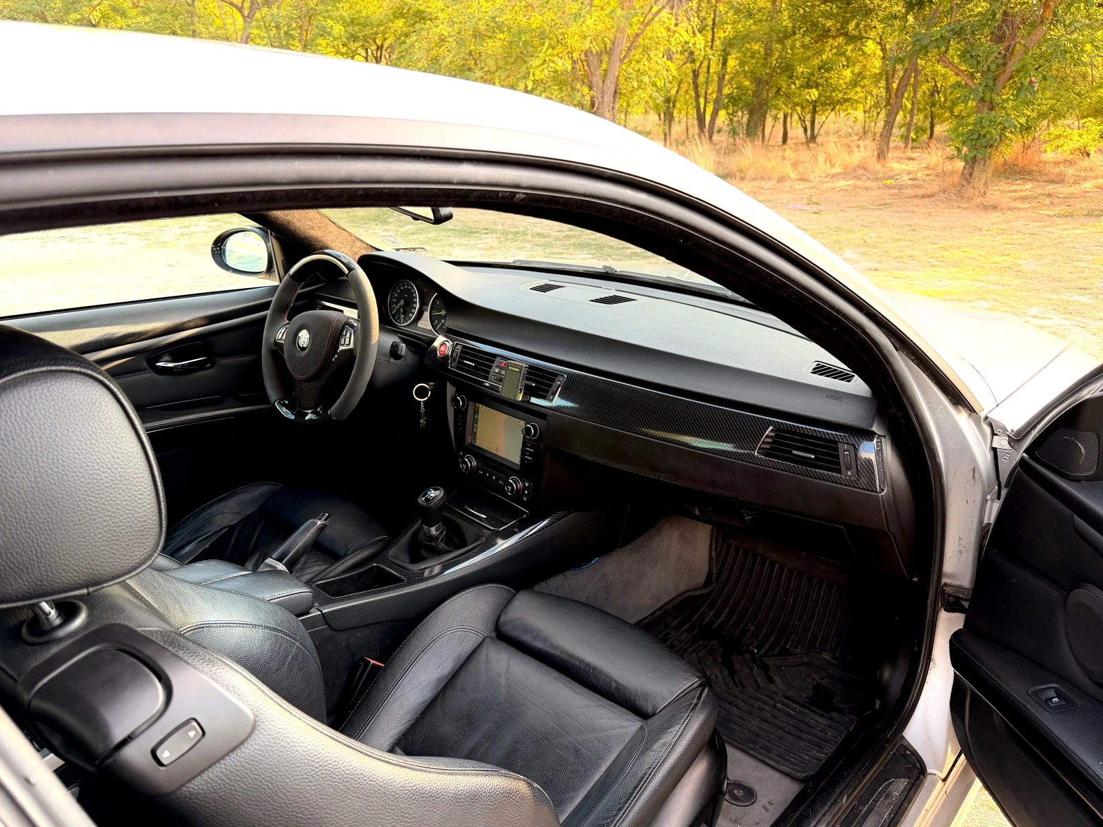 BMW 320, снимка 8 - Автомобили и джипове - 55944139