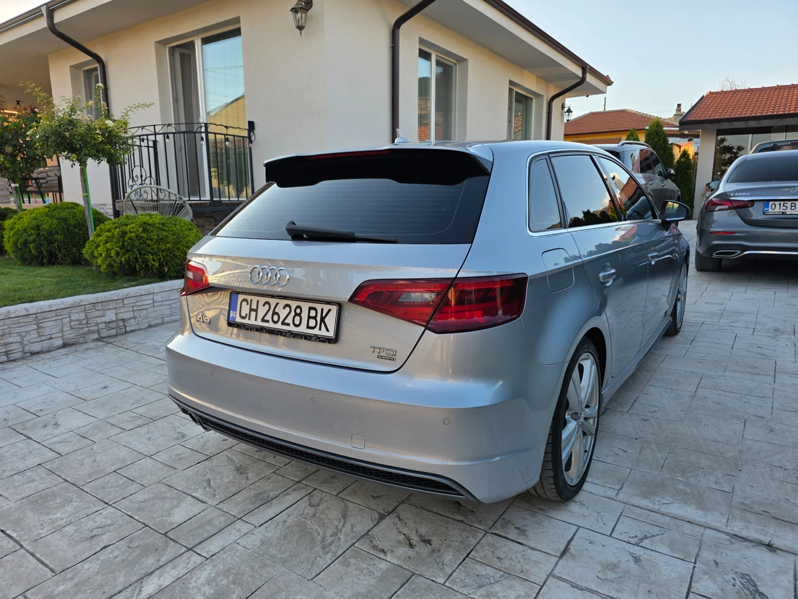 Audi A3 1.8 TFSI QUATTRO  НАПЪЛНО ОБСЛУЖЕН , снимка 5 - Автомобили и джипове - 56075059