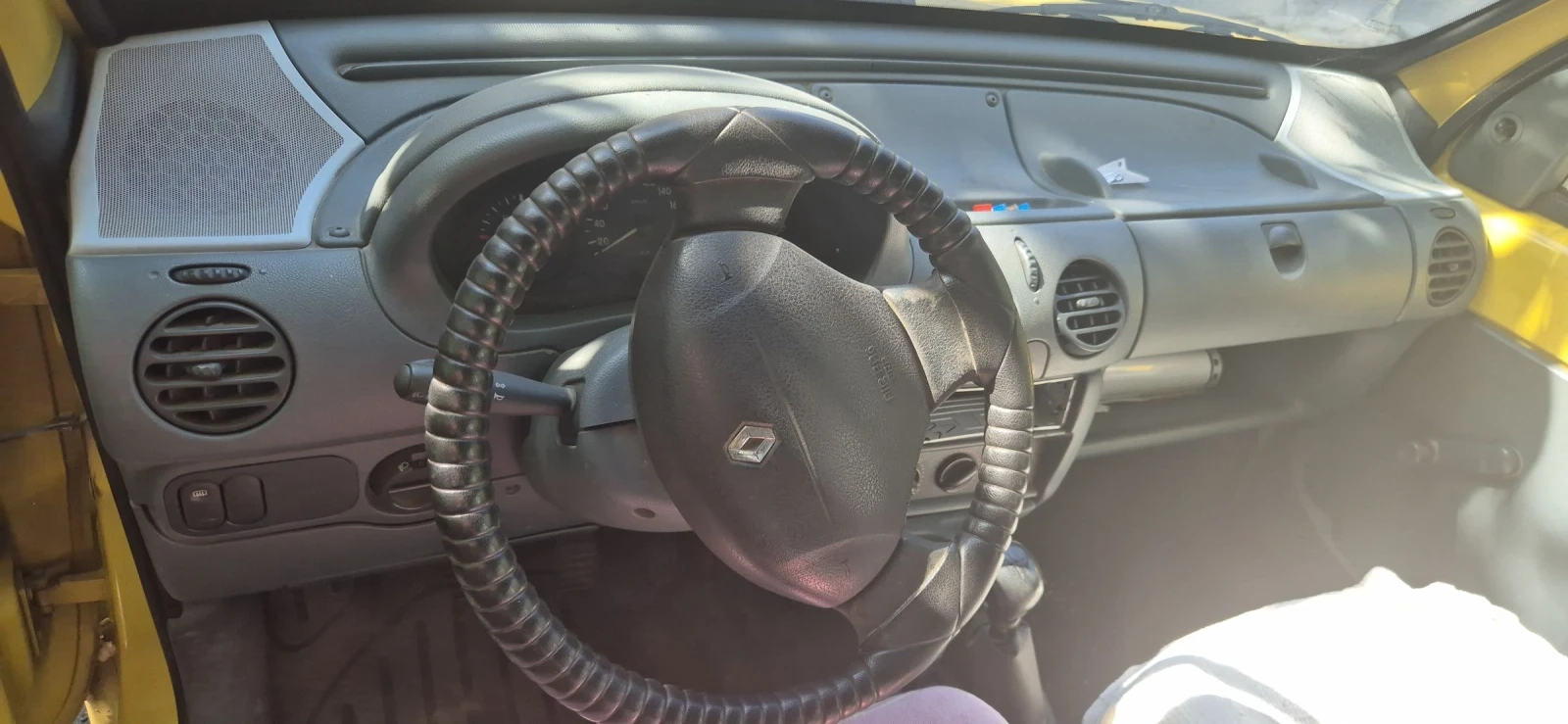 Renault Kangoo, снимка 5 - Автомобили и джипове - 56163810