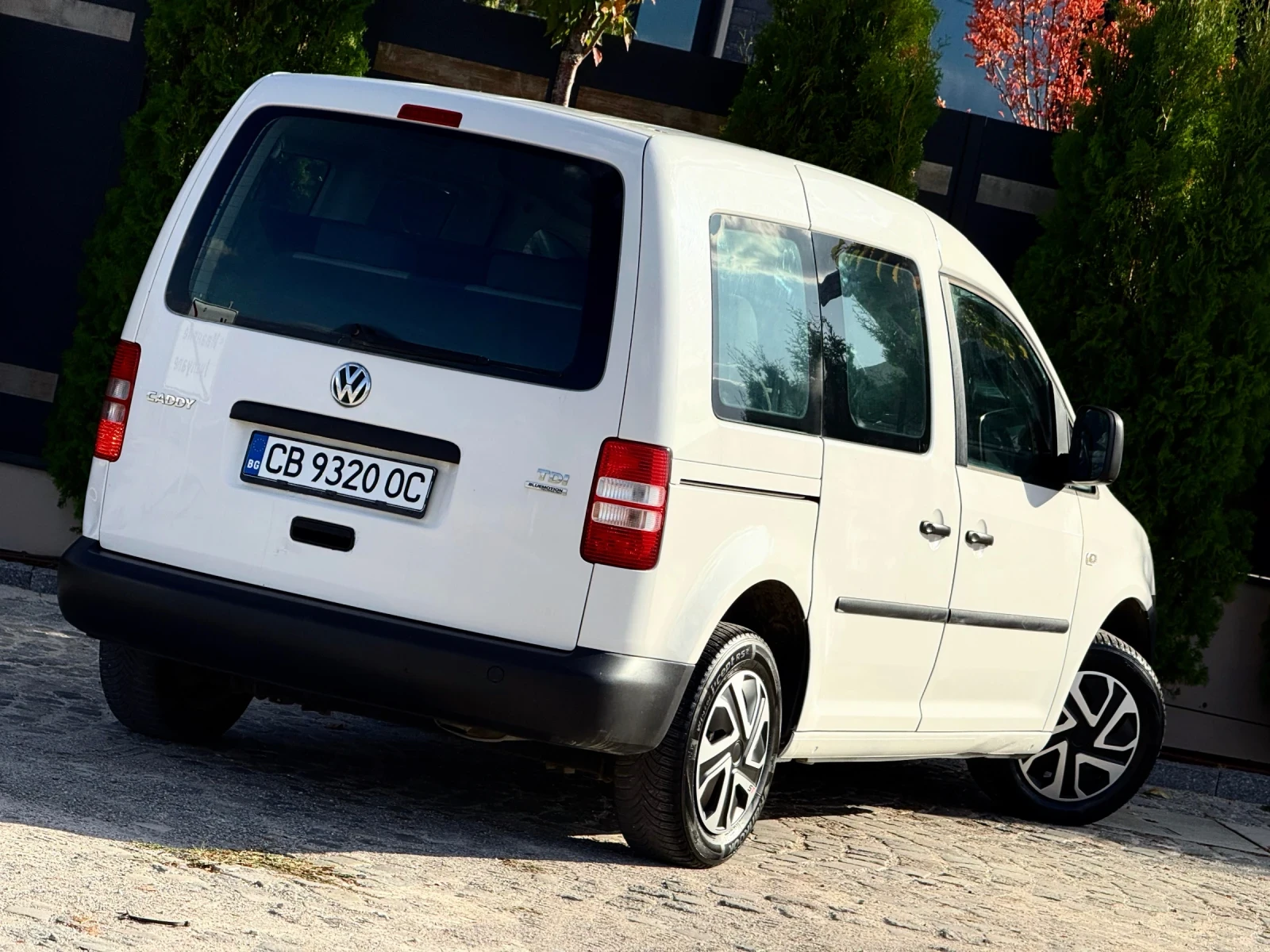 VW Caddy 1.6 TDI/102HP* MAXI* 6+ 1 ������* ��������� | Mobile.bg � ����������� 5