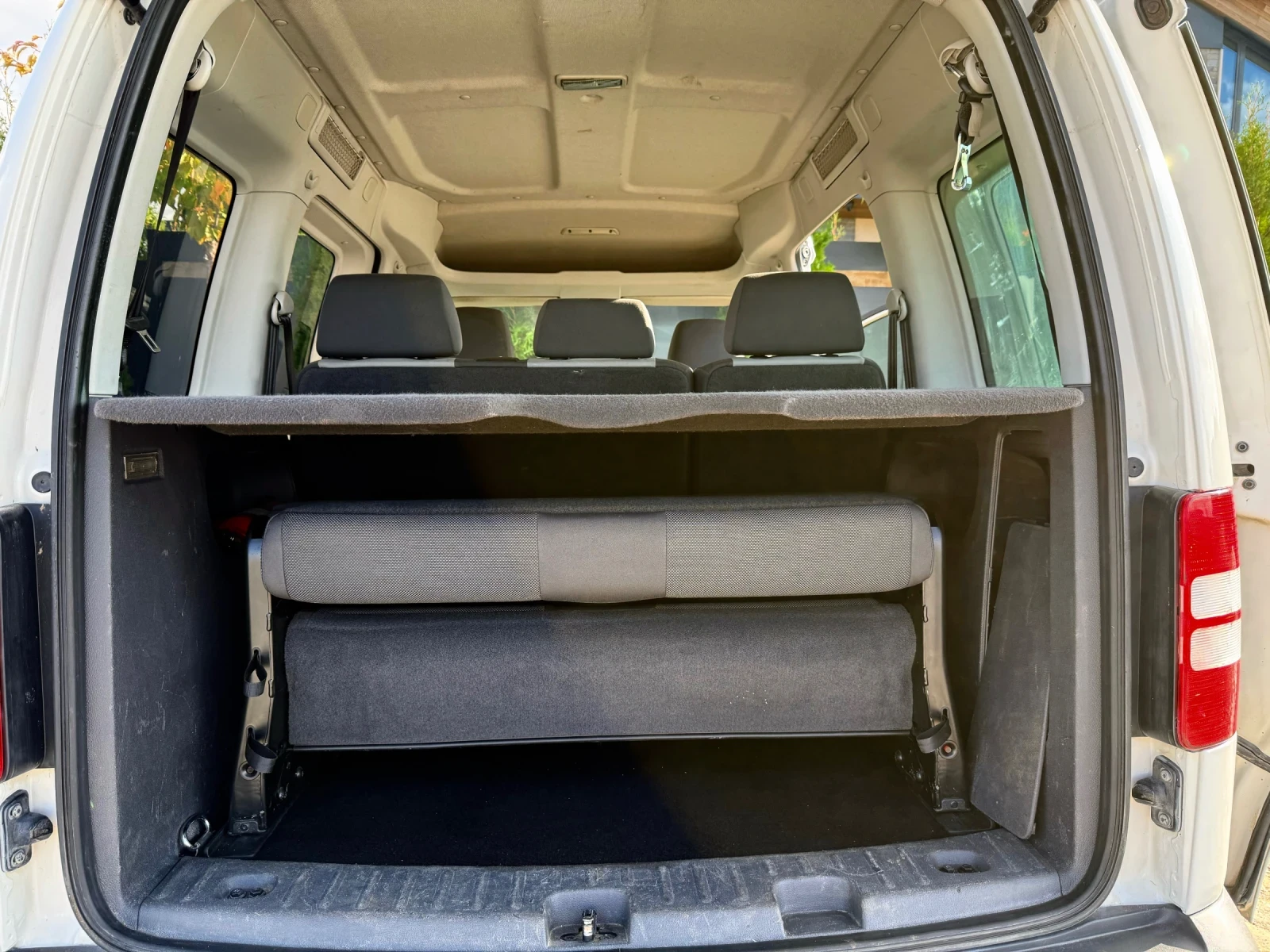 VW Caddy 1.6 TDI/102HP* MAXI* 6+ 1 ������* ��������� | Mobile.bg � ����������� 8