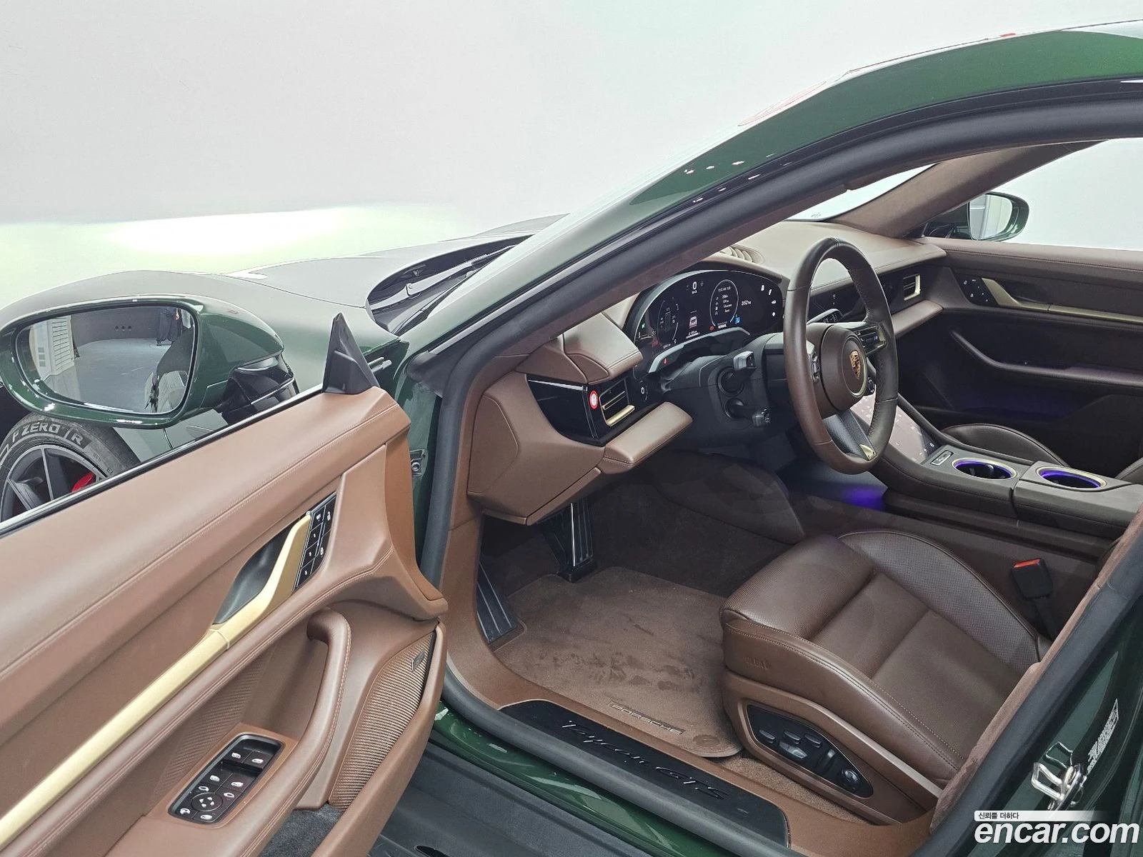 Porsche Taycan GTS* �������� ������ ������� | Mobile.bg � ����������� 10