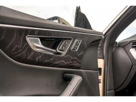 Audi Q8 55TFSI S-Line * Фиксирана цена до БГ * CARFAX * , снимка 16