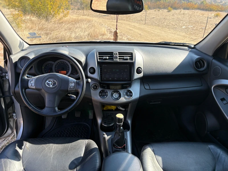 Toyota Rav4, снимка 7 - Автомобили и джипове - 47730228