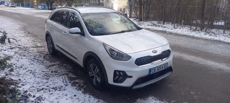 Kia Niro 1.6 hibrid, снимка 2 - Автомобили и джипове - 48021252