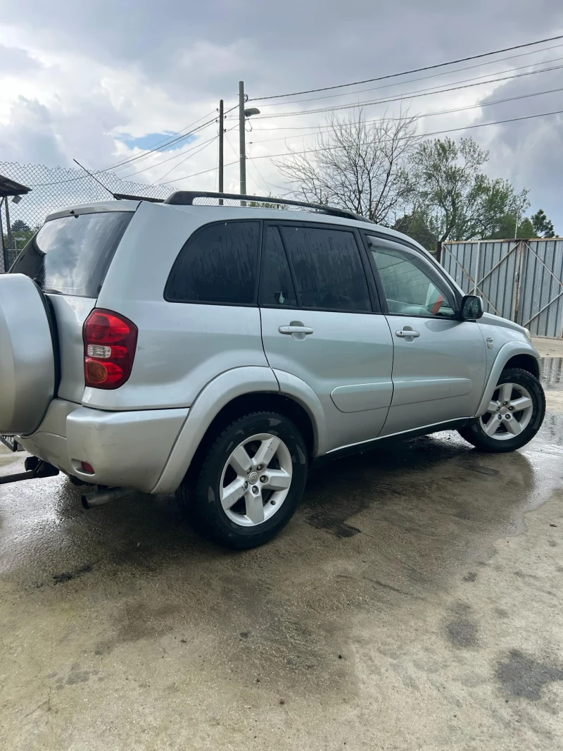 Toyota Rav4, снимка 5 - Автомобили и джипове - 52892786