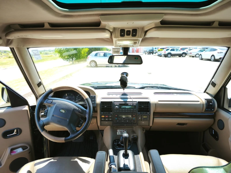 Land Rover Discovery HSE, снимка 11 - Автомобили и джипове - 51696546