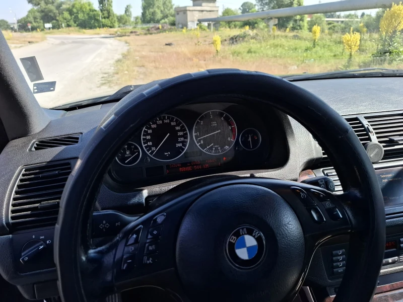 BMW X5, снимка 13 - Автомобили и джипове - 52284509