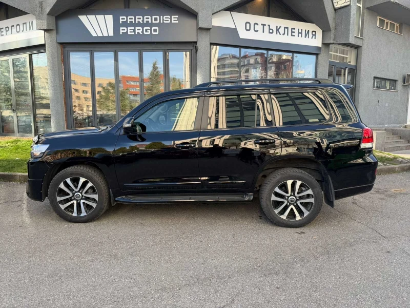 Toyota Land cruiser 200 BLACK EDITION, снимка 4 - Автомобили и джипове - 52711350