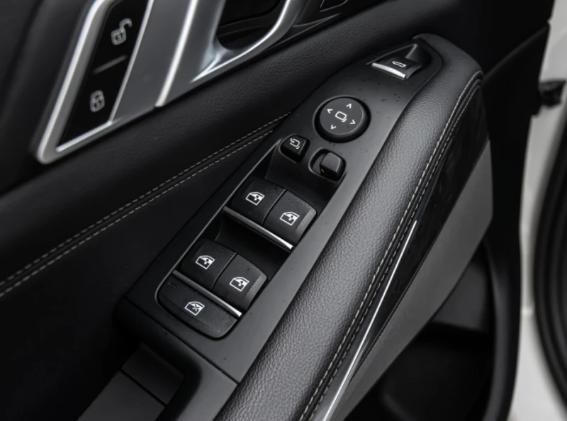 BMW X5 M-SPORT | AIR RIDE| LASER| NAV| PANOROOF| HEATED, снимка 14 - Автомобили и джипове - 53222503