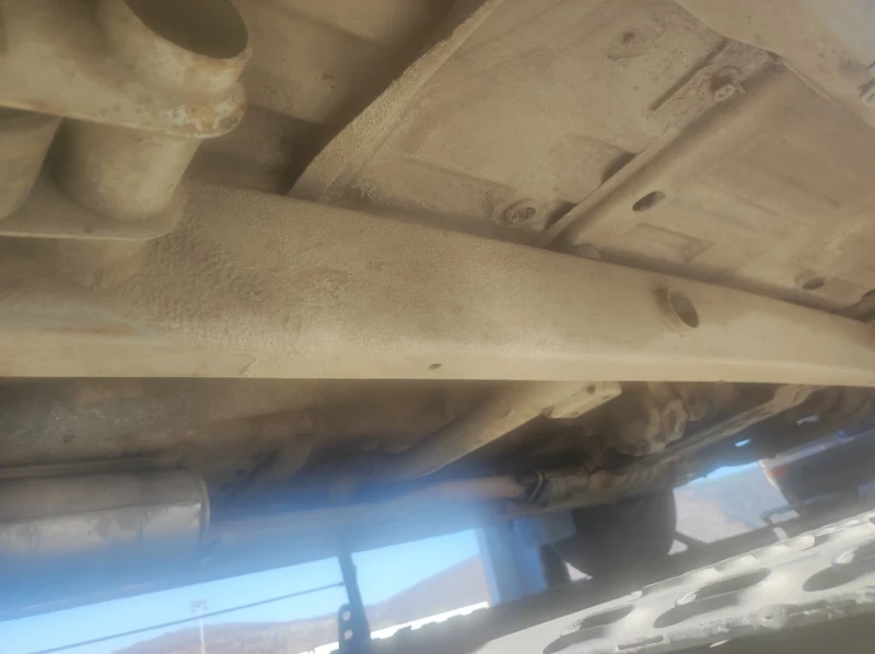 Suzuki Vitara 1.6 16v 4x4, снимка 8 - Автомобили и джипове - 53260394