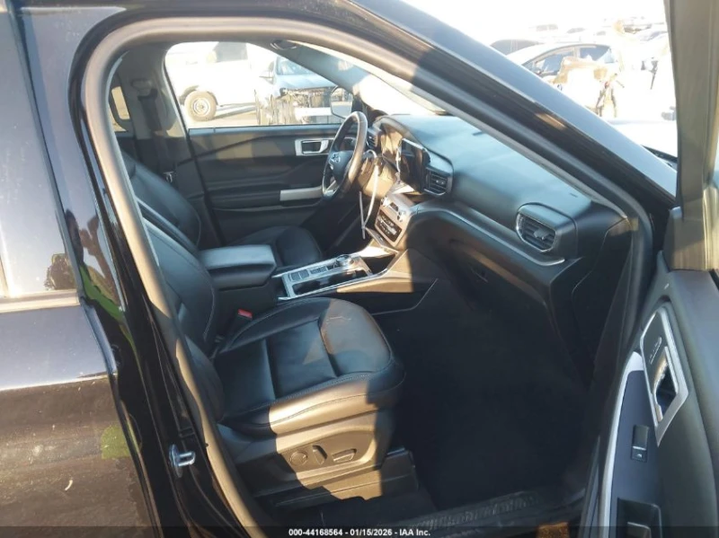 Ford Explorer 2.3l Xlt, снимка 5 - Автомобили и джипове - 53577021