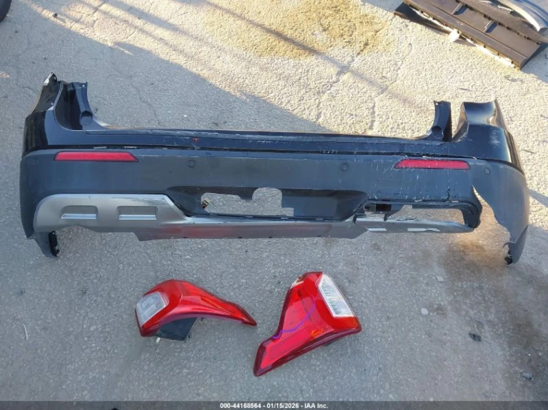 Ford Explorer 2.3l Xlt, снимка 12 - Автомобили и джипове - 53577021