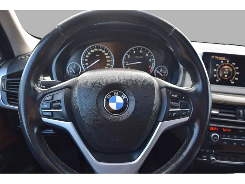 BMW X5 * xDrive35i Navi Panoramic Sunroof * CARFAX * ЦЕНА, снимка 12 - Автомобили и джипове - 53582575