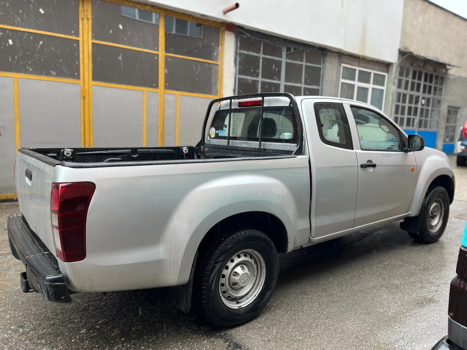 Isuzu D-max  - изображение 2