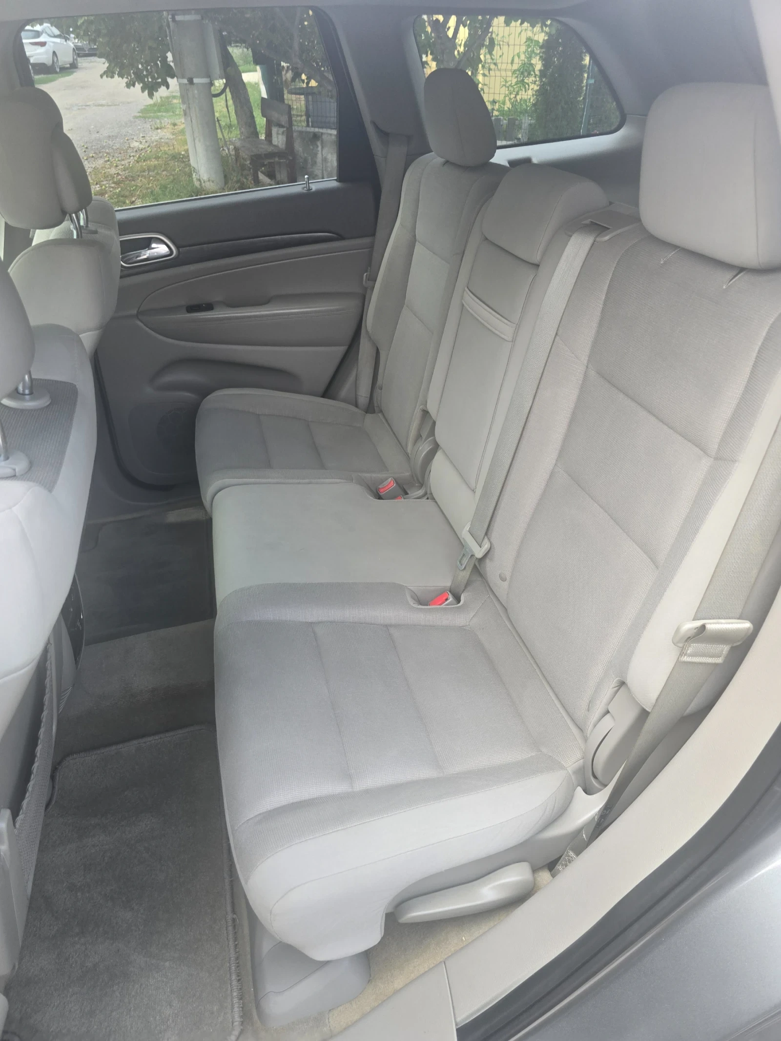 Jeep Grand cherokee 3.6 LAREDO | Mobile.bg — изображение 14