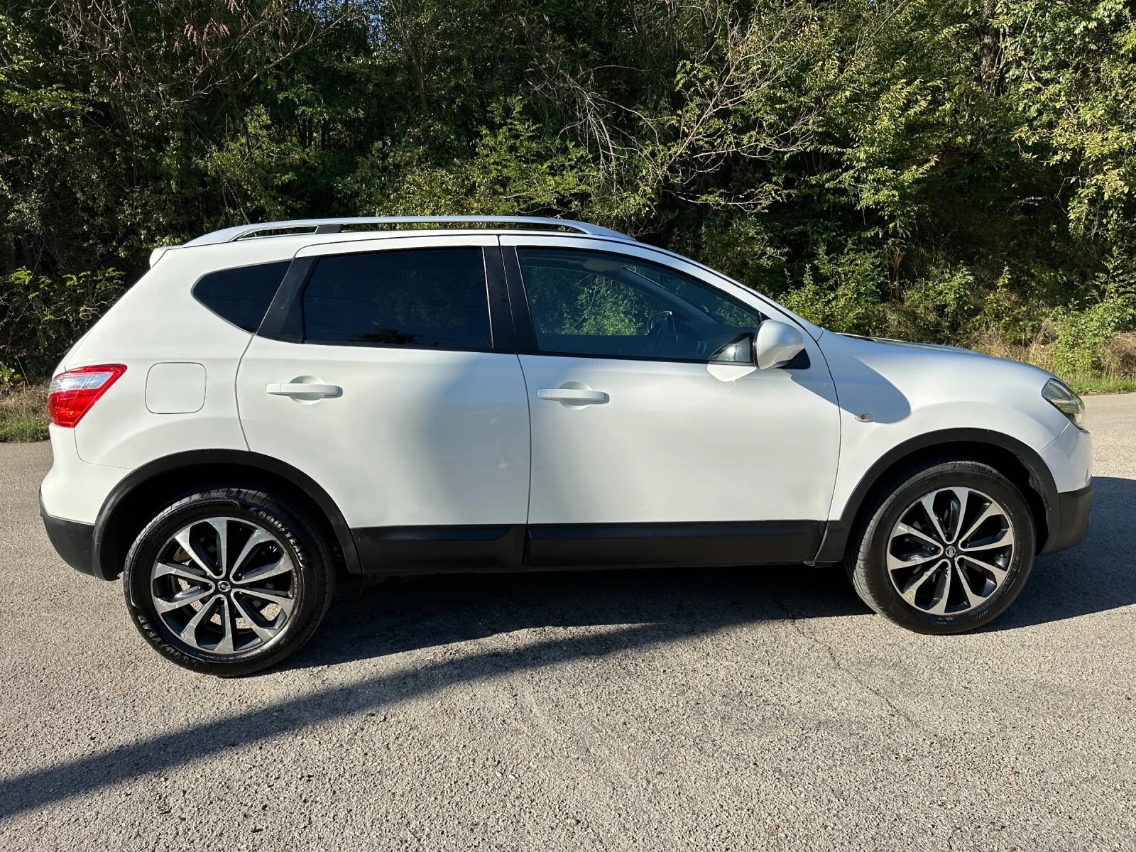 Nissan Qashqai 1.6DCI - изображение 8