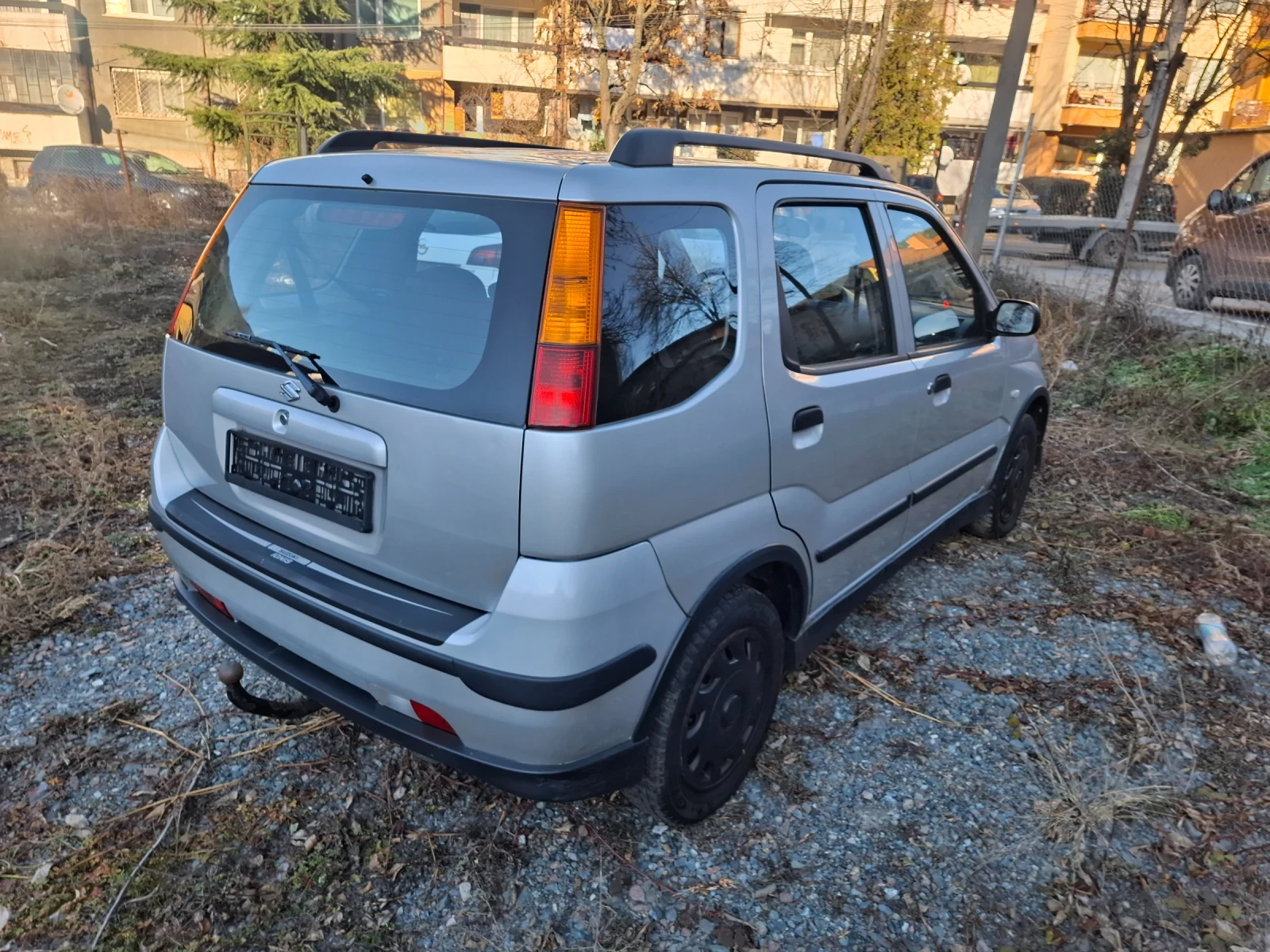 Suzuki Ignis 1500 - изображение 3