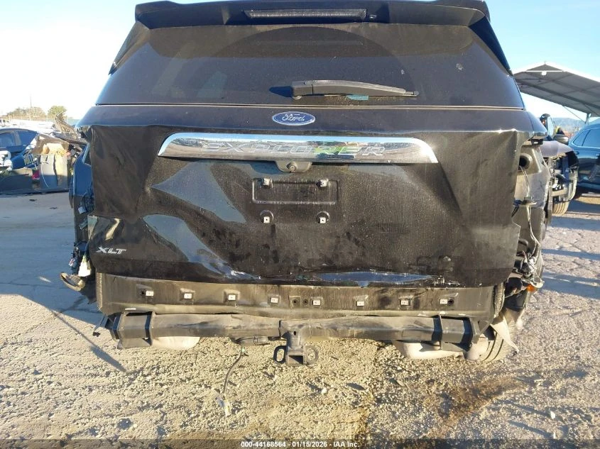 Ford Explorer 2.3l Xlt - изображение 6