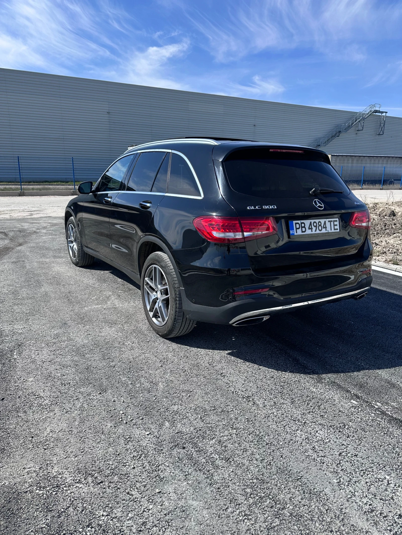Mercedes-Benz GLC 300 4 MATIC, снимка 4 - Автомобили и джипове - 53767037