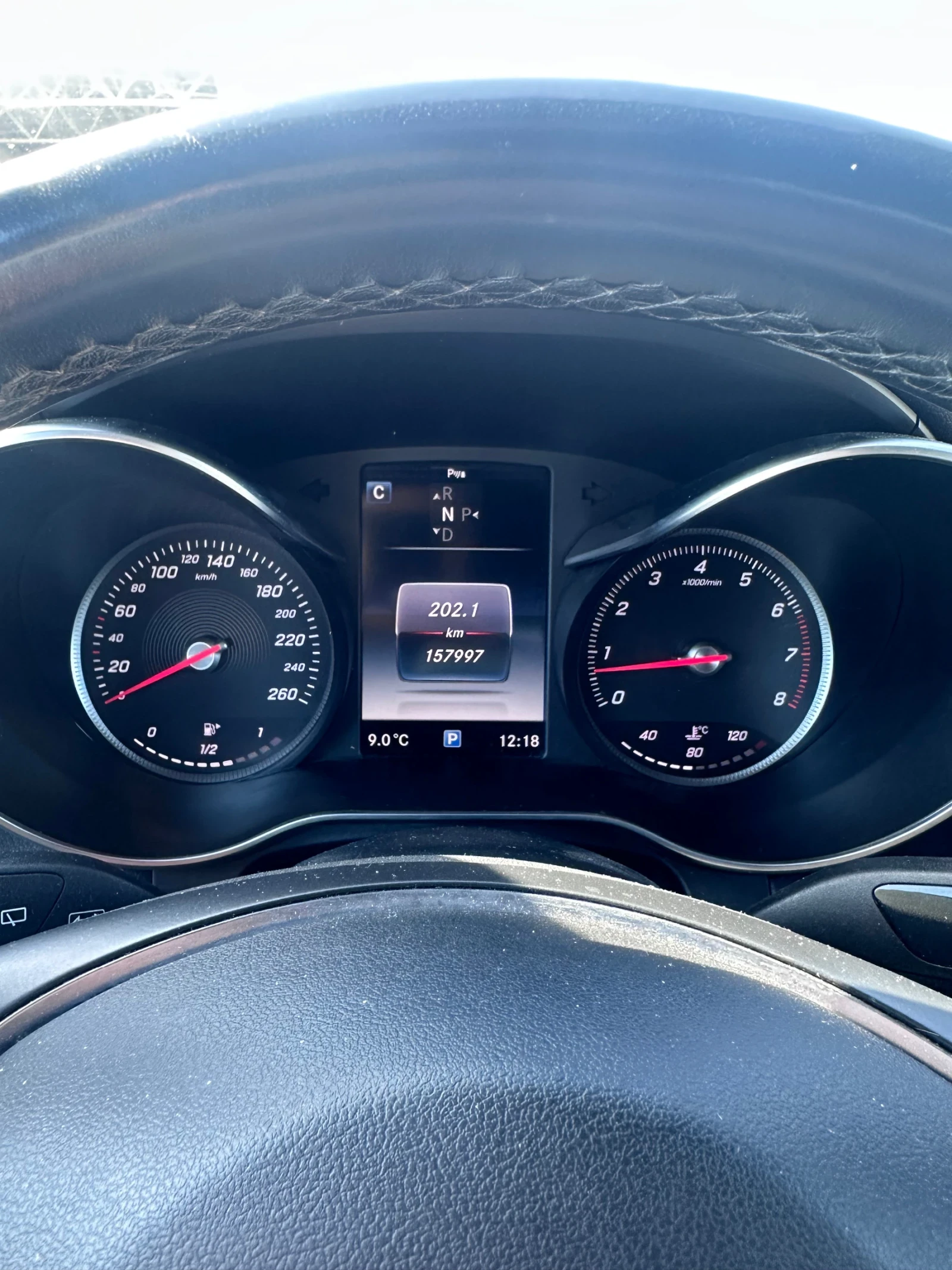 Mercedes-Benz GLC 300 4 MATIC, снимка 9 - Автомобили и джипове - 53767037