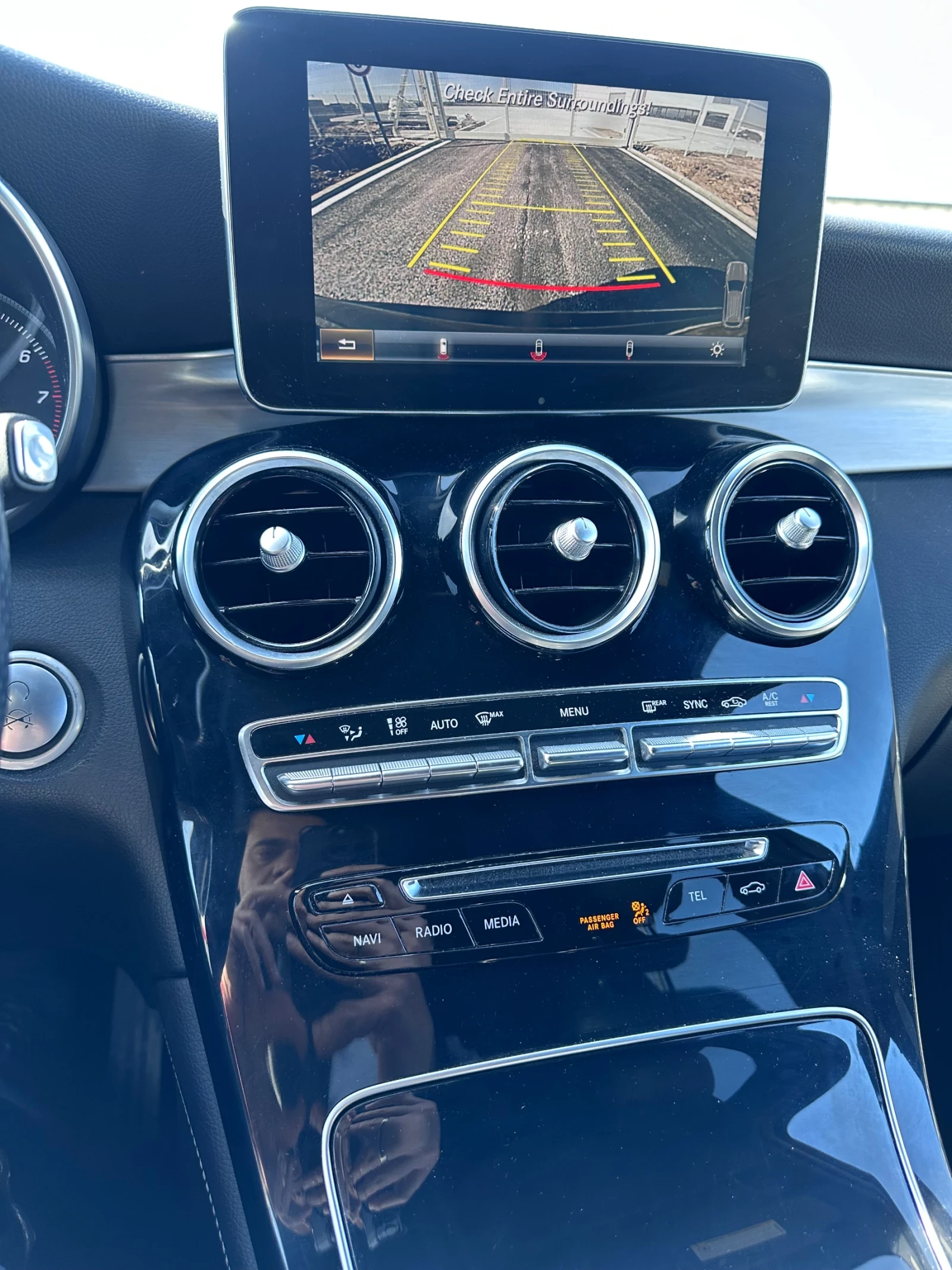 Mercedes-Benz GLC 300 4 MATIC, снимка 10 - Автомобили и джипове - 53767037