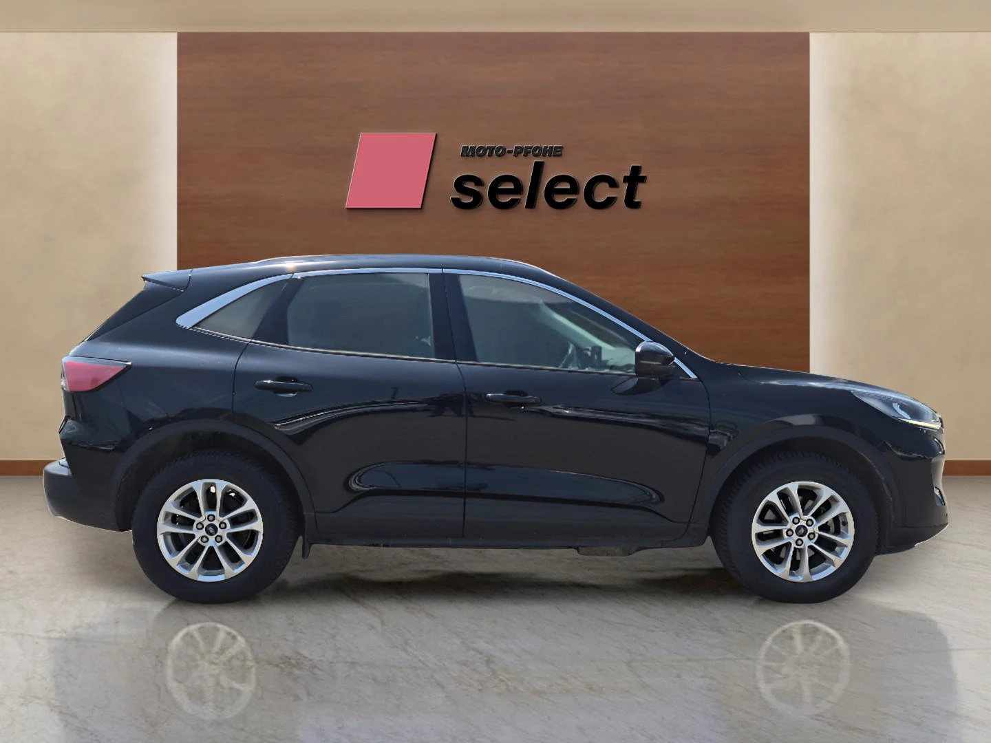 Ford Kuga 2.5 PHEV, снимка 4 - Автомобили и джипове - 54826623