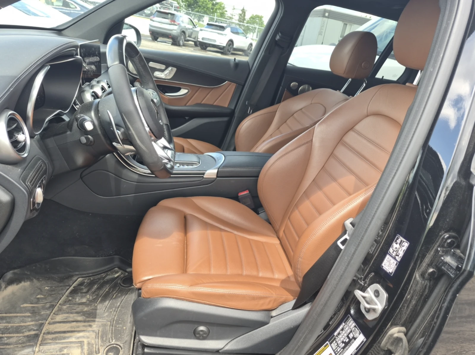 Mercedes-Benz GLC 43 AMG 2021 Mercedes-Benz GLC 43 AMG, снимка 5 - Автомобили и джипове - 55060431