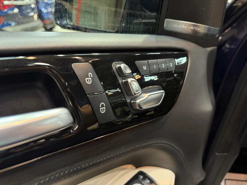 Mercedes-Benz GLE 500 550 4MATIC !DISIGNO! PANORAMA/360CAM/FULL, снимка 11 - Автомобили и джипове - 55296217