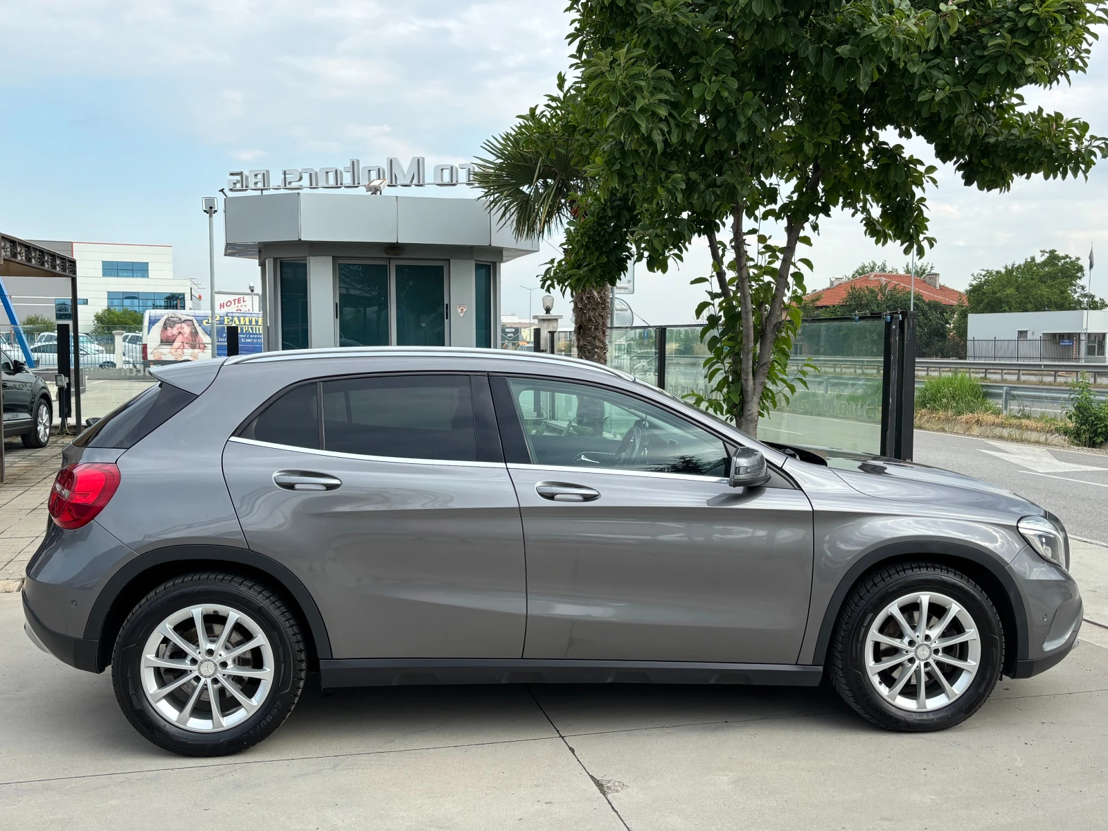 Mercedes-Benz GLA 220 CDI 4MATIC, снимка 4 - Автомобили и джипове - 55301198