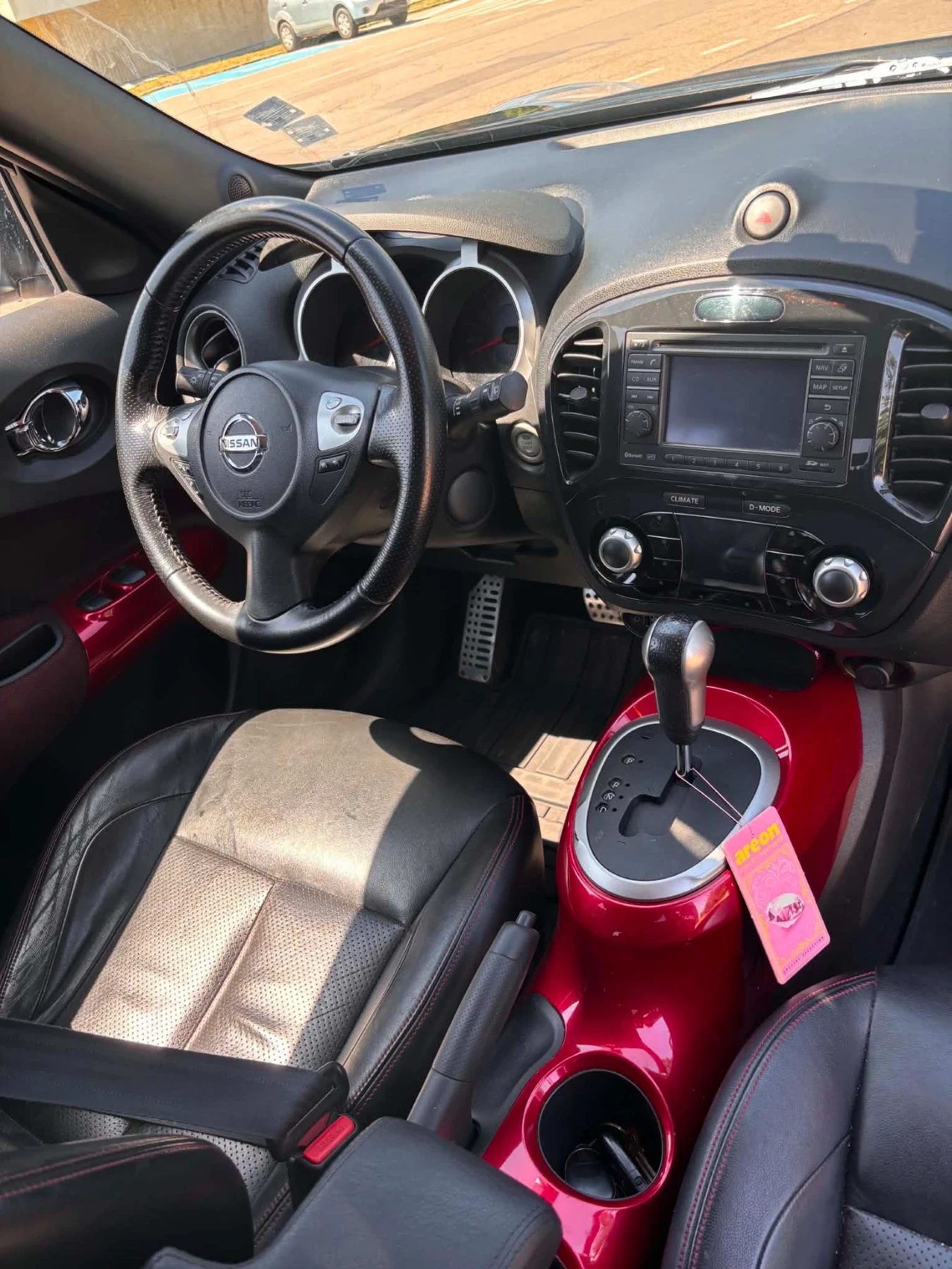 Nissan Juke, снимка 6 - Автомобили и джипове - 56407258