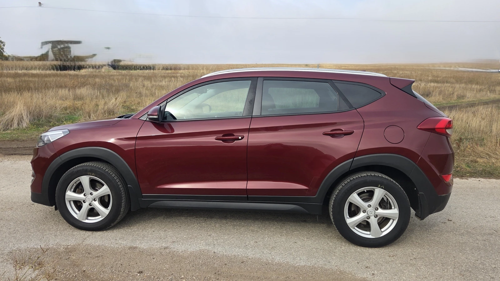 Hyundai Tucson, снимка 3 - Автомобили и джипове - 56662233