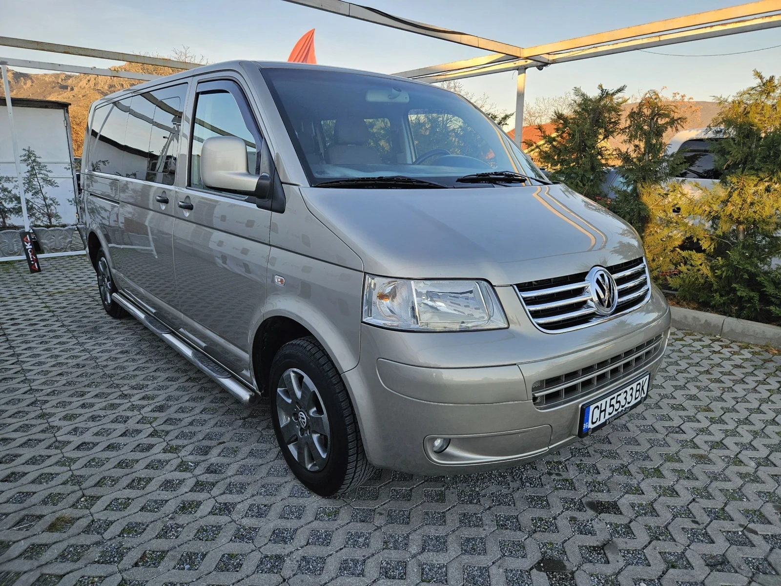 VW Transporter 2.5TDI-131кс= 6СКОРОСТИ= КАМЕРА= ТОВАРОПЪТНИЧЕСКИ - изображение 2