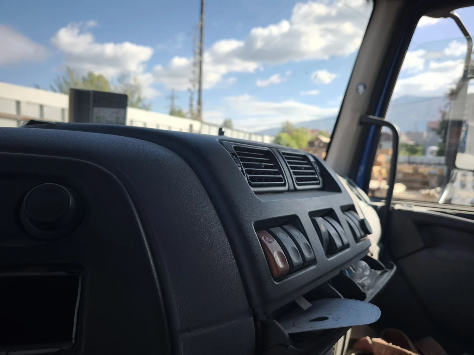 Daf Lf 180 - изображение 8