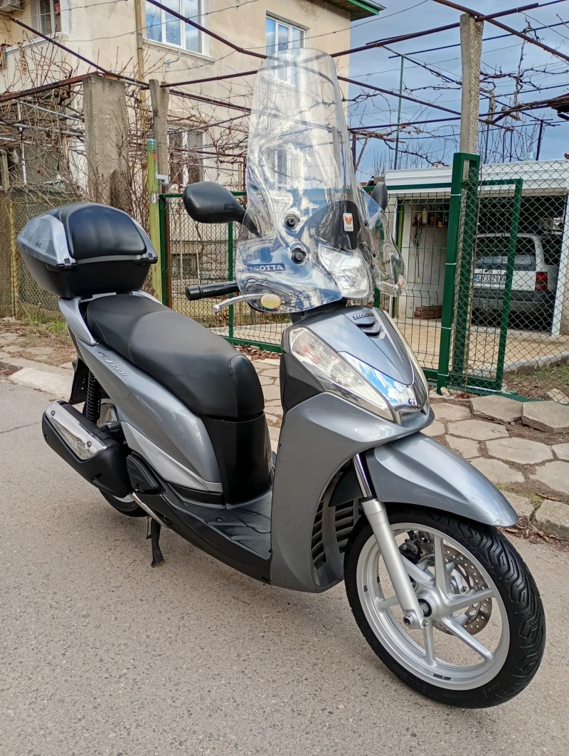 Honda Sh 300куб.Инжекцион 2011г.
