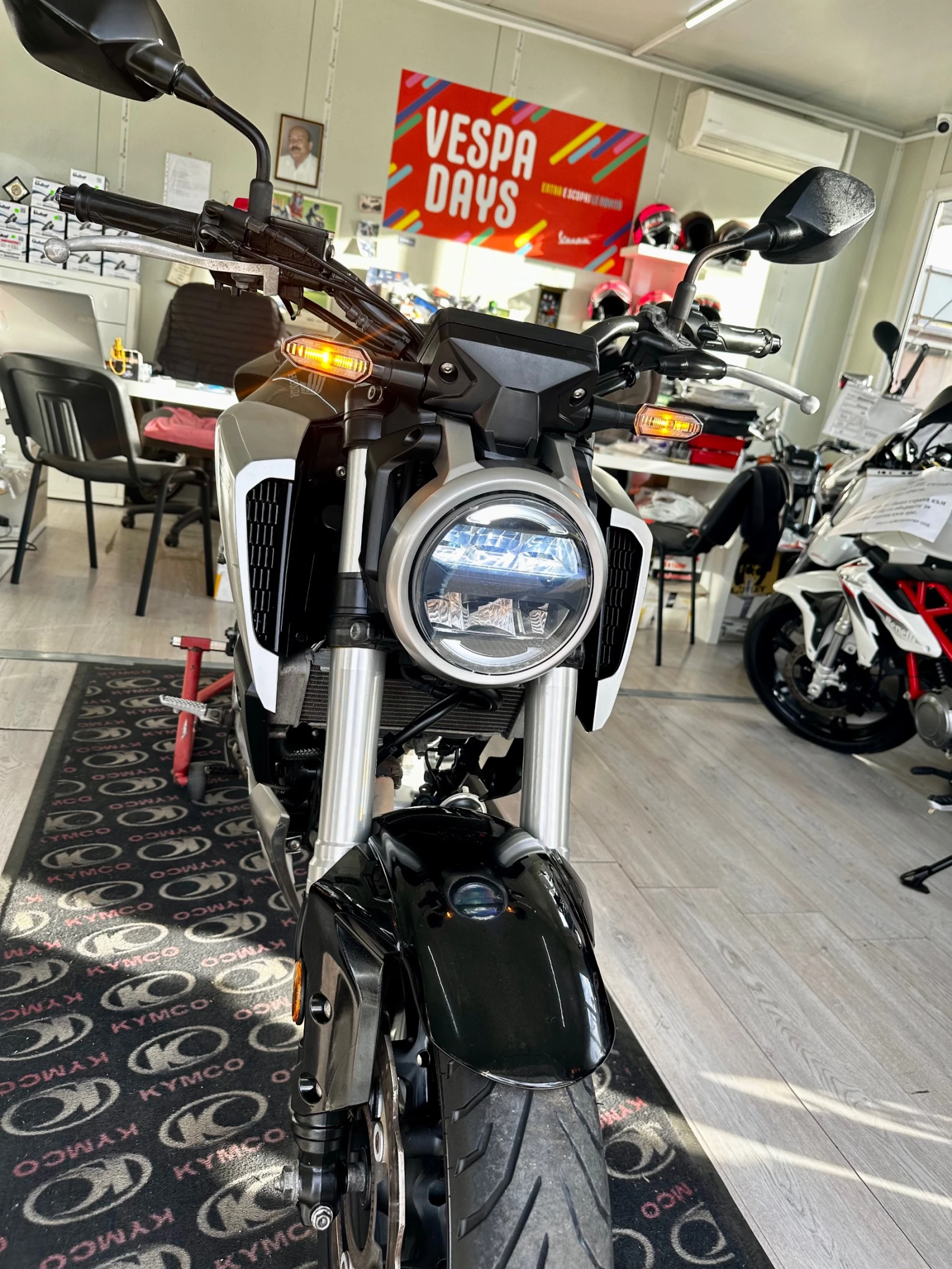 Honda Cb 125R ABS/LED 06.2018г., снимка 1
