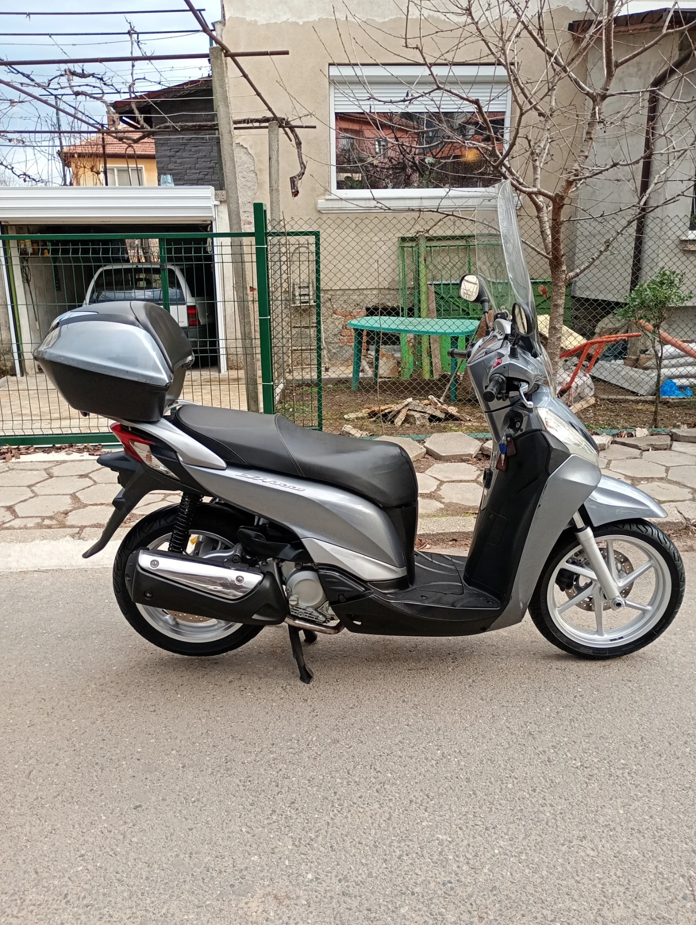 Honda Sh 300куб.Инжекцион 2011г. - изображение 10