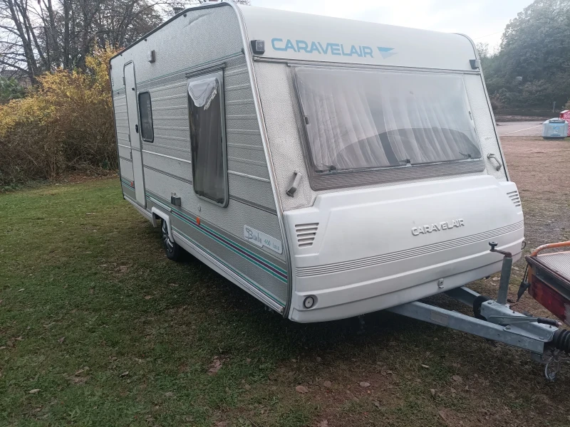 Каравана Caravelair 460, снимка 14 - Каравани и кемпери - 47897036