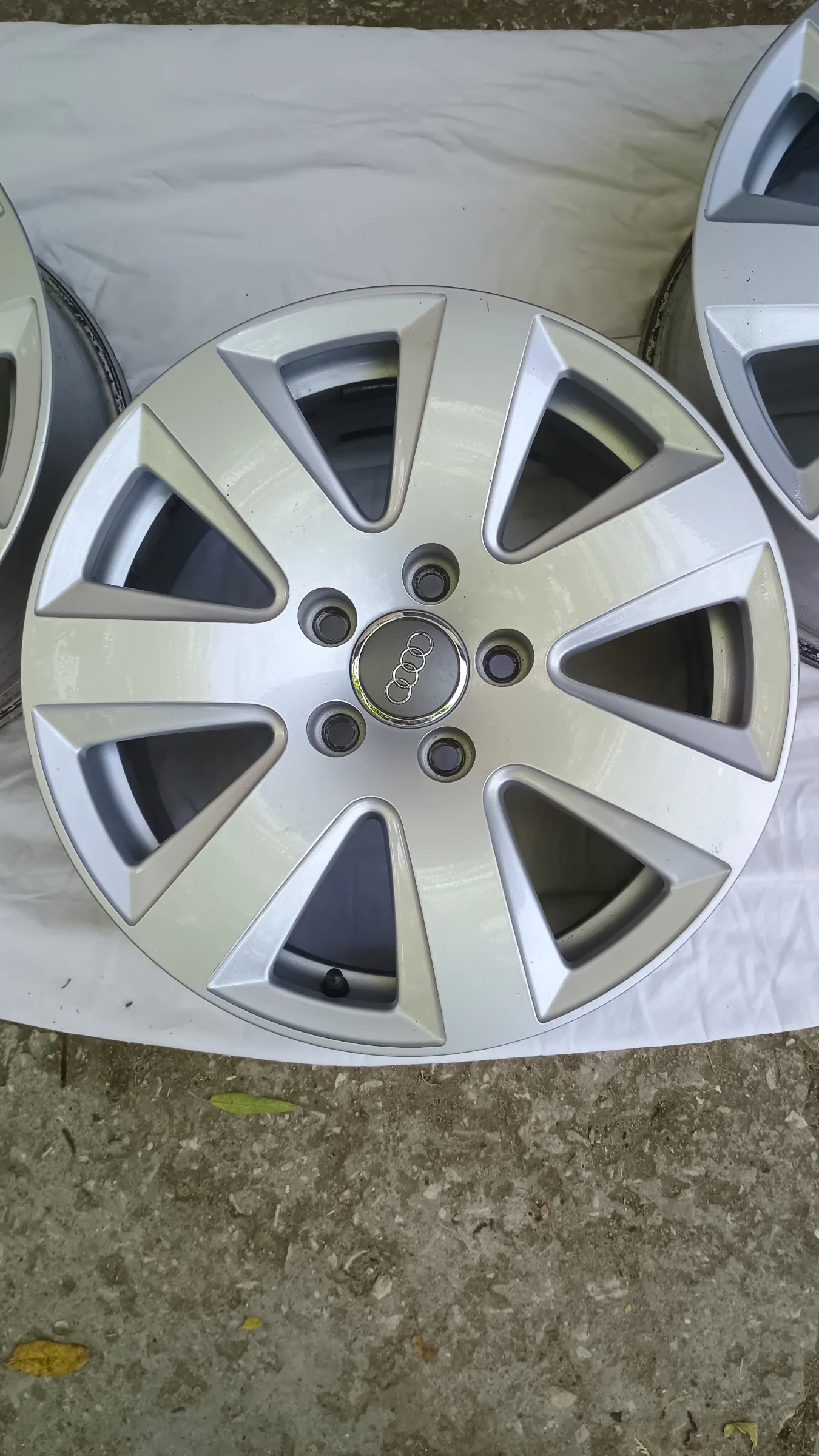   Audi | Mobile.bg   4