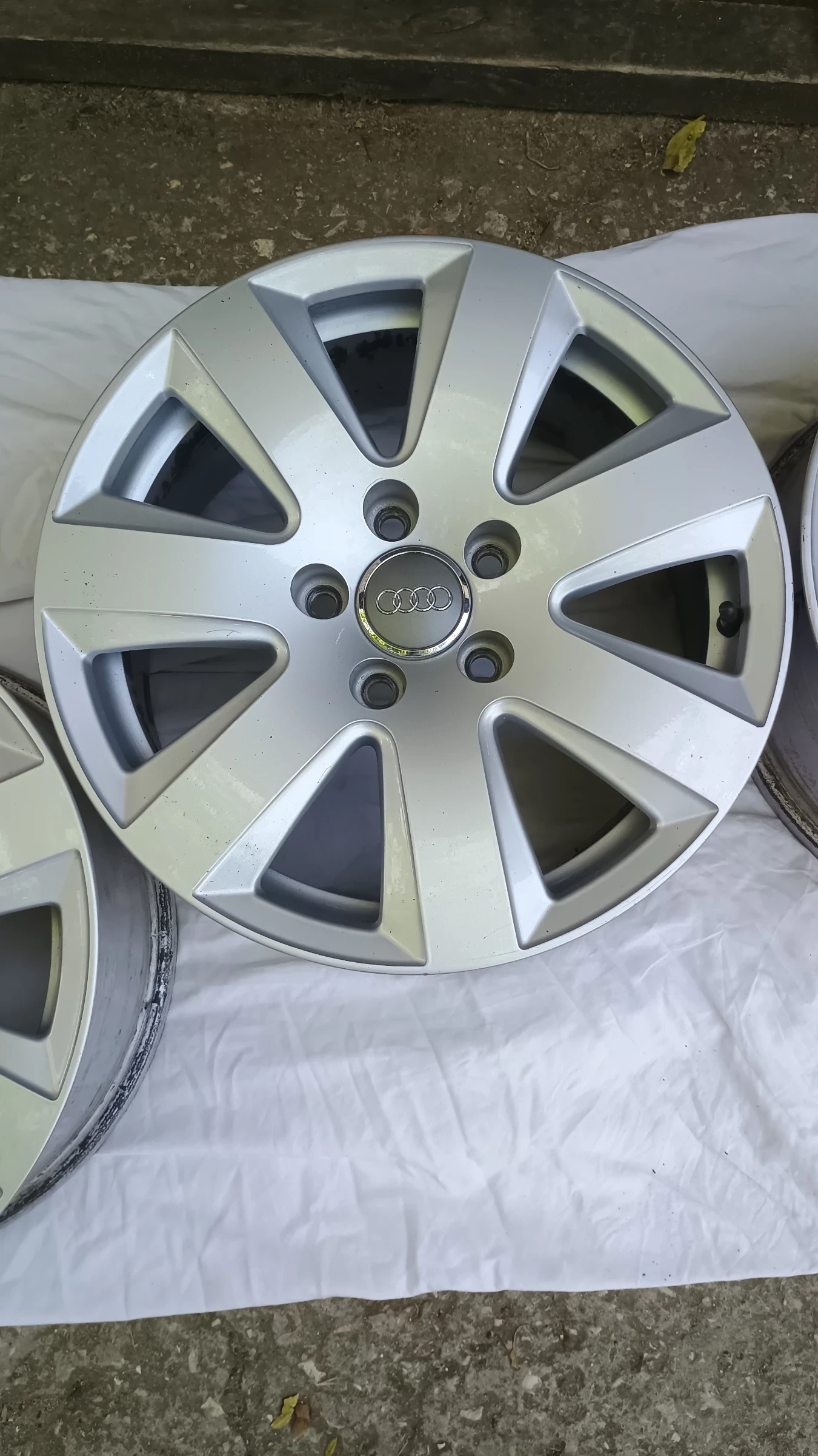   Audi | Mobile.bg   3