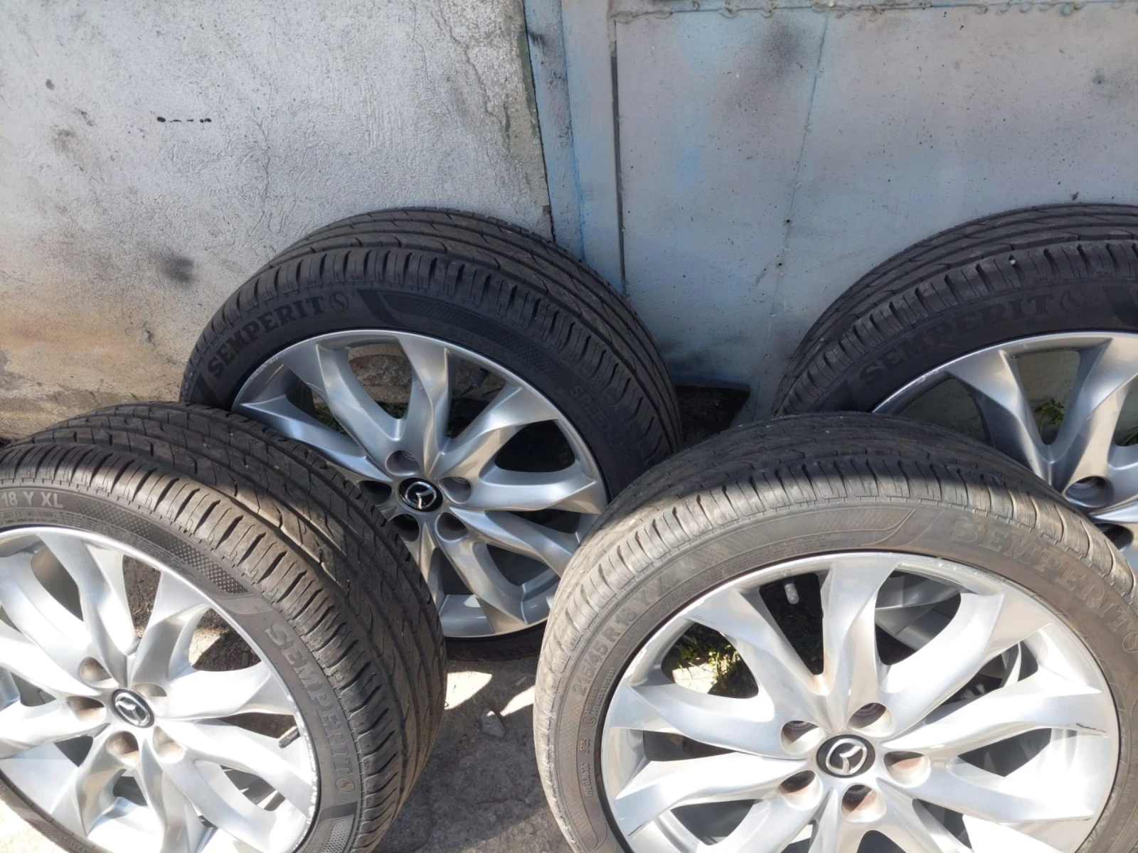 Гуми с джанти Semperit 215/45R18, снимка 5 - Гуми и джанти - 54230414