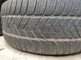 Гуми Зимни 255/45R20, снимка 4 - Гуми и джанти - 48977085