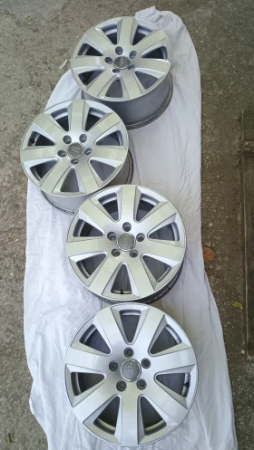       Audi