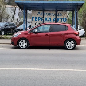 Peugeot 208 1.2 бензин, сменен ангренаж, снимка 4
