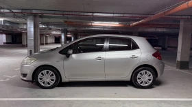Toyota Auris 1.4 D4D, снимка 2
