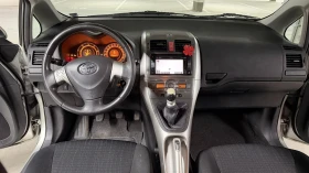 Toyota Auris 1.4 D4D, снимка 9