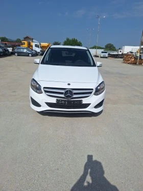     Mercedes-Benz B 220 