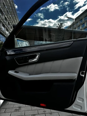 Обява за продажба на Mercedes-Benz E 350 W212 350CDI 4 MATIC F1 FULL AMG PACK всички екстри ~22 000 лв. - изображение 1